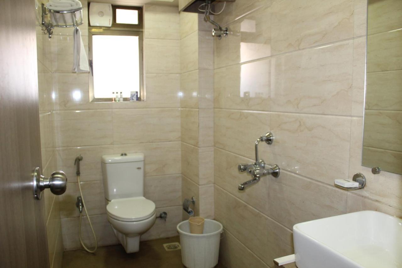 Maxxvalue - Service Apartment Marol Mumbai Exterior photo